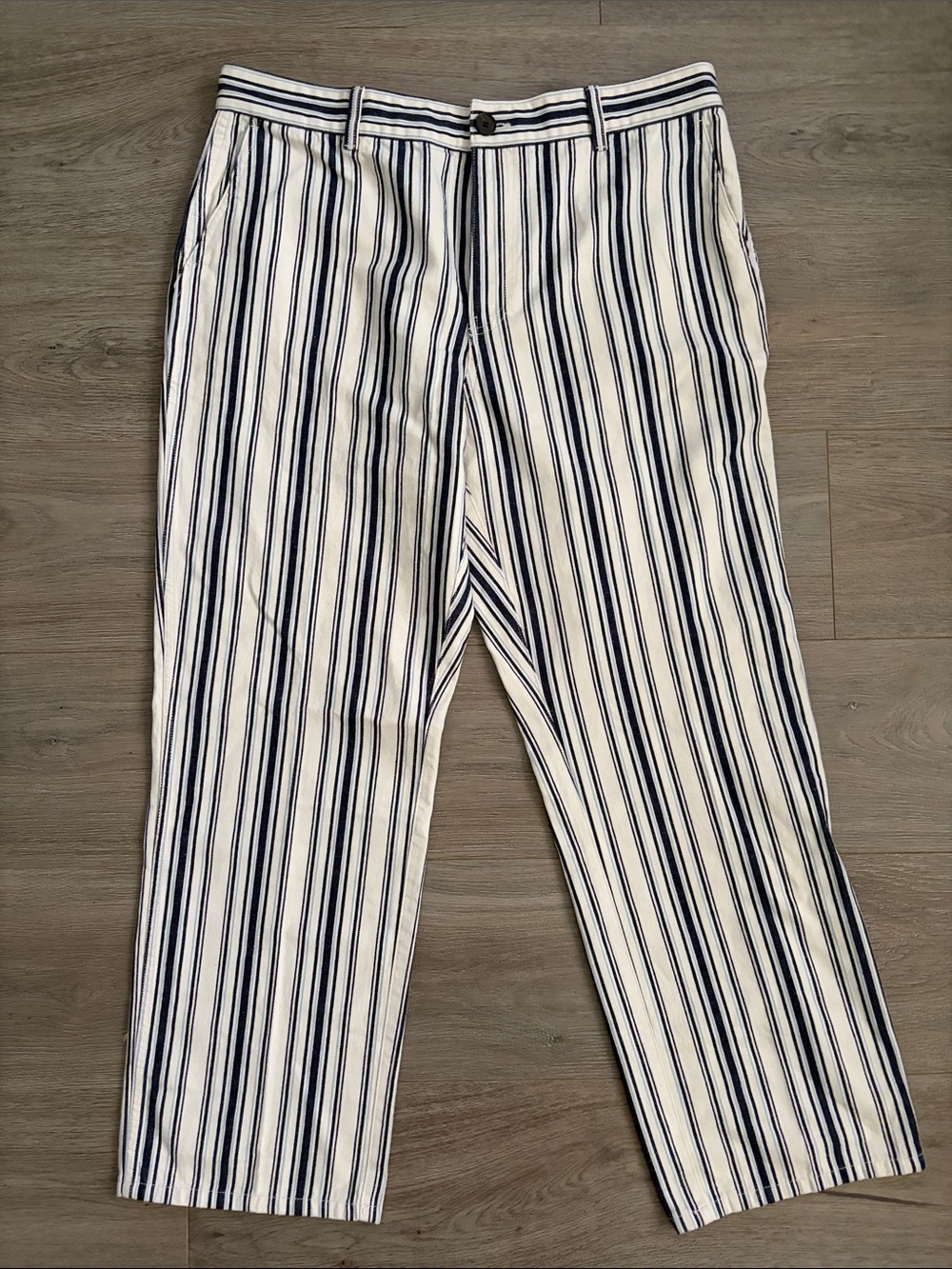 Madewell White and Navy Striped Straight-Leg Jeans